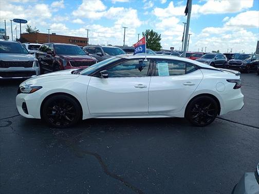 2023 Nissan Maxima SR Xtronic CVT