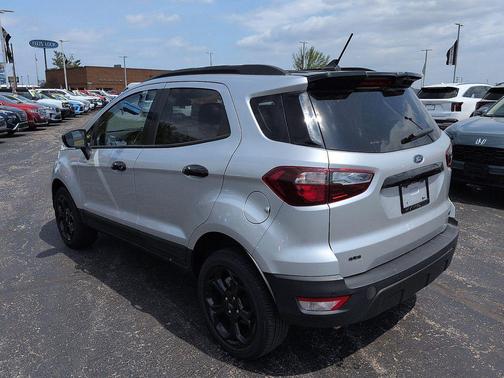 2022 Ford EcoSport SES