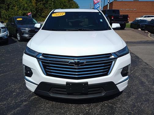 2023 Chevrolet Traverse Premier