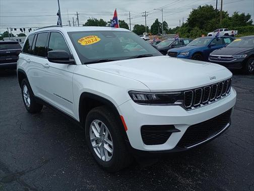 2024 Jeep Grand Cherokee Laredo