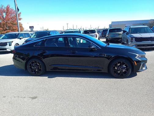 Aurora Black Pearl 2026 Kia K5 GT-Line AWD