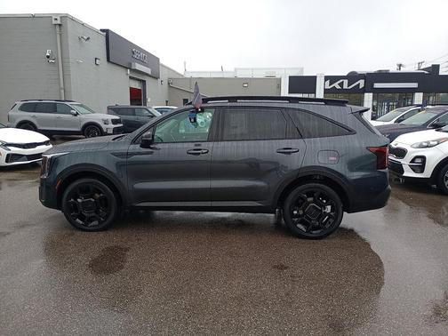 2025 Kia Sorento EX