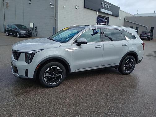 2025 Kia Sorento S