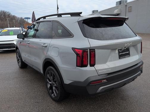 2023 Kia Sorento EX