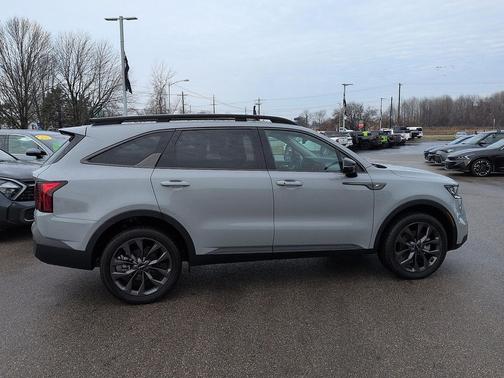 2023 Kia Sorento EX