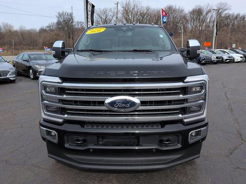 2026 Ford F-350 Platinum