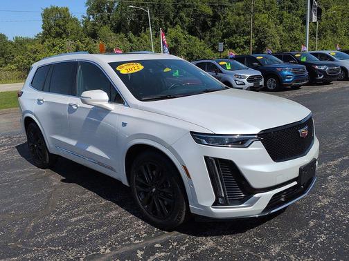 Crystal White Tricoat 2022 Cadillac XT6 Premium Luxury AWD