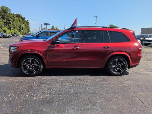MANUFAKTUR Cardinal Red Metallic 2023 Mercedes-Benz GLS 450 4MATIC