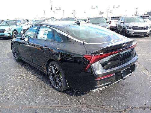 2026 Kia K5 GT