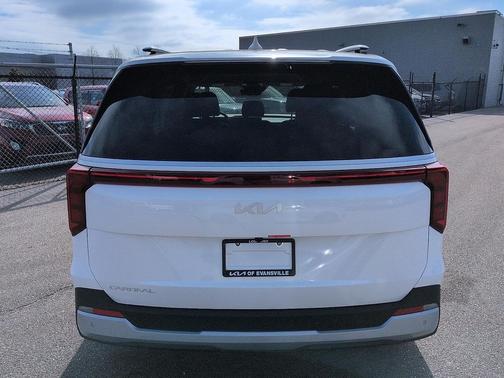Snow White Pearl 2026 Kia Carnival EX
