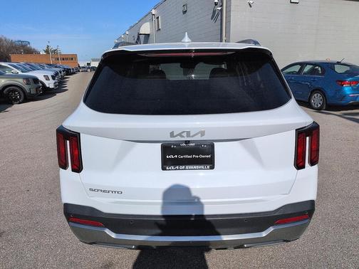 2024 Kia Sorento S