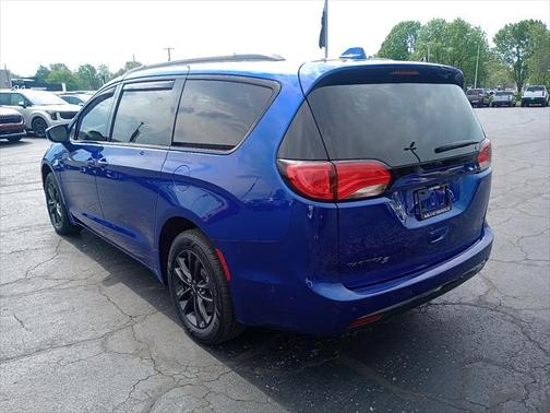 2020 Chrysler Pacifica L