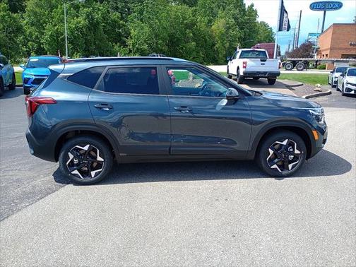 2025 Kia Seltos S