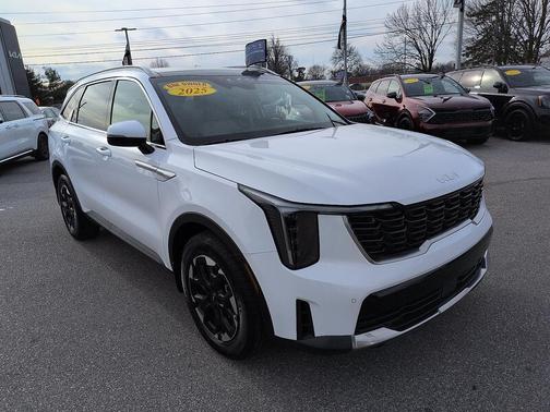 2025 Kia Sorento S