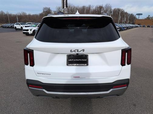2025 Kia Sorento S