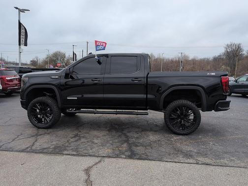 2025 GMC Sierra 1500 Elevation