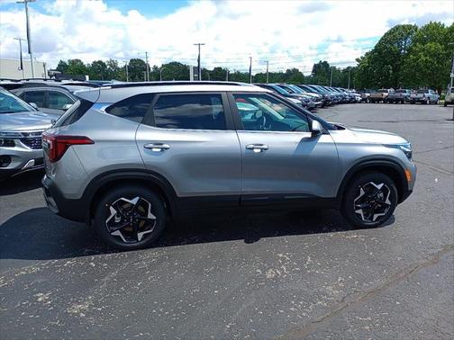 2025 Kia Seltos EX