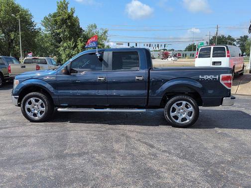 Blue 2014 Ford F-150 XLT