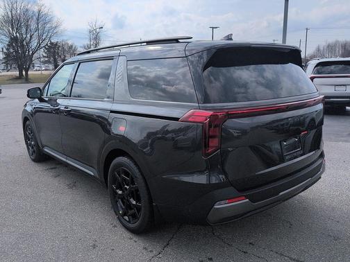 Panthera Metal 2026 Kia Carnival SX