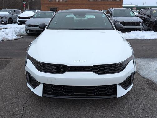 Snow White Pearl 2026 Kia K5 GT-Line AWD
