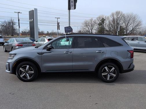 2023 Kia Sorento EX