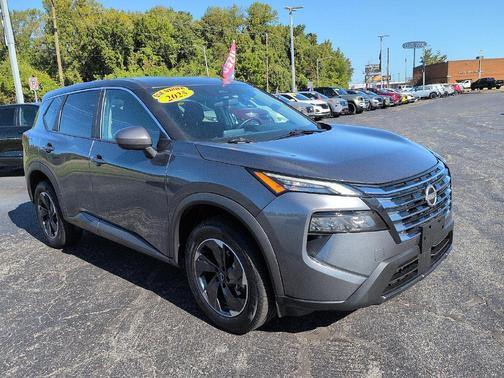 Gun Metallic 2025 Nissan Rogue SV