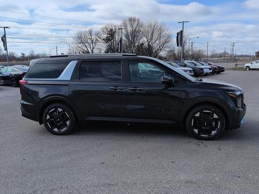 Panthera Metal 2026 Kia Carnival EX