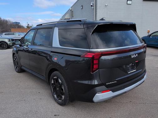 Panthera Metal 2026 Kia Carnival EX