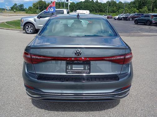 2025 Volkswagen Jetta 1.5T SEL