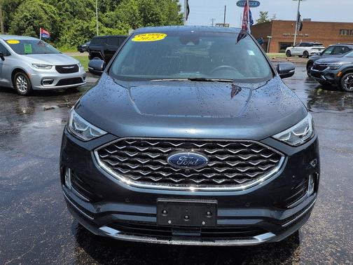 Atlas Blue Metallic 2022 Ford Edge Titanium