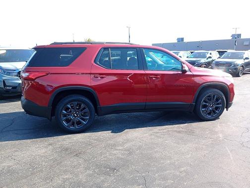 2021 Chevrolet Traverse RS