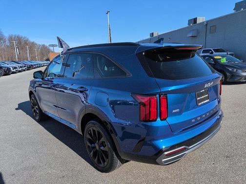 2022 Kia Sorento SX