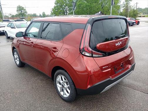 2025 Kia Soul LX