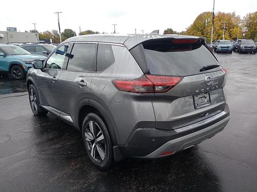 2021 Nissan Rogue SL