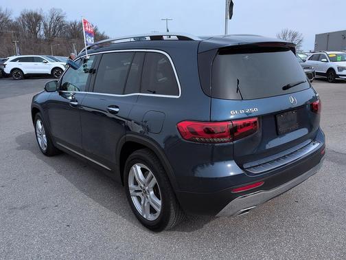 2021 Mercedes-Benz GLB 250 4MATIC