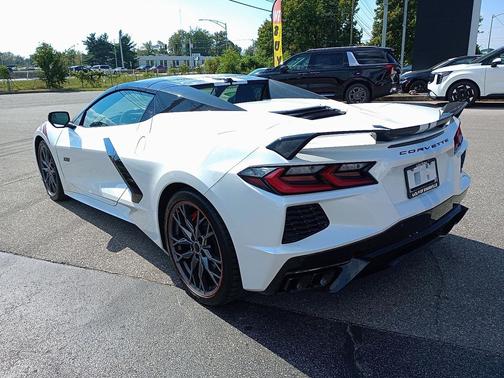 2023 Chevrolet Corvette Stingray w/3LT