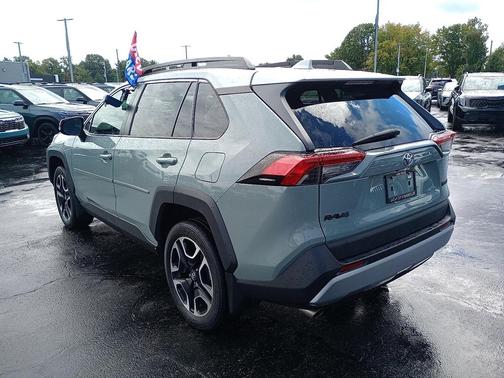 2019 Toyota RAV4 Adventure