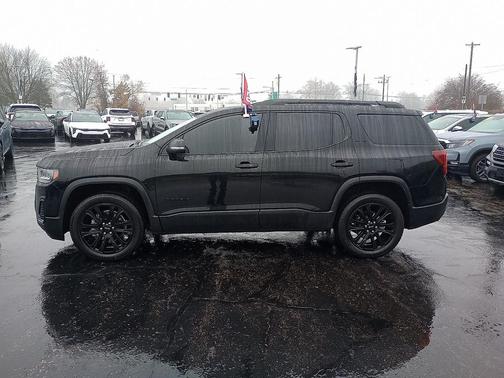 2022 GMC Acadia FWD SLE