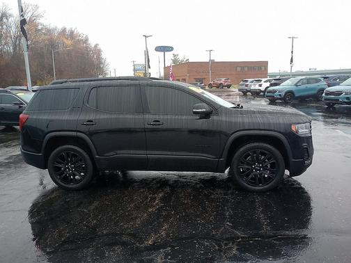 2022 GMC Acadia FWD SLE