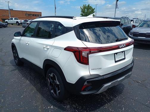 2025 Kia Seltos S