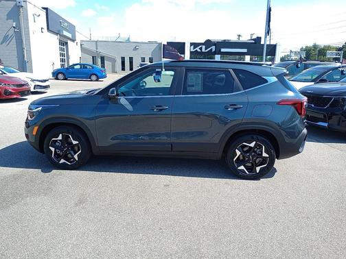 2024 Kia Seltos EX