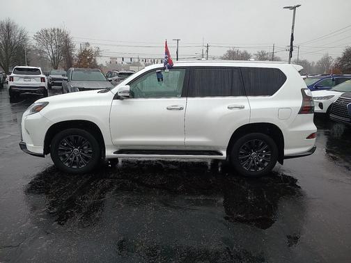 2023 Lexus GX 460 Premium