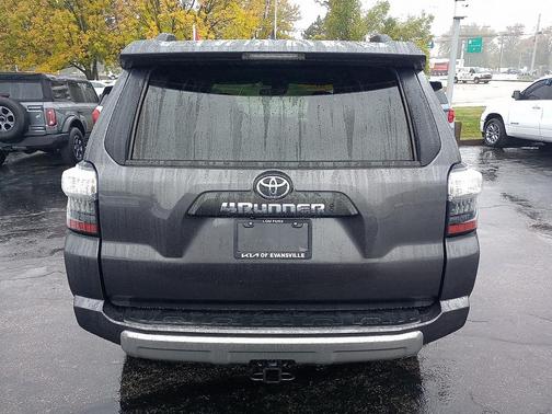 2022 Toyota 4Runner TRD Off Road