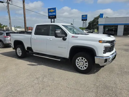 Summit White 2024 Chevrolet Silverado 2500 LT