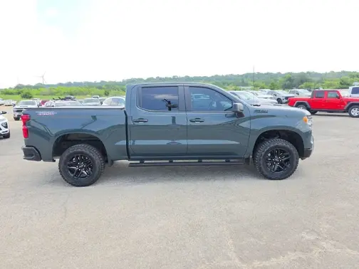 Cypress Gray 2025 Chevrolet Silverado 1500 LT Trail Boss