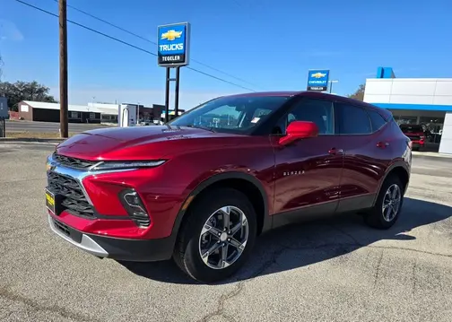 Radiant Red Tintcoat 2025 Chevrolet Blazer 2LT