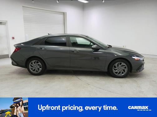 Gray 2024 Hyundai ELANTRA SEL