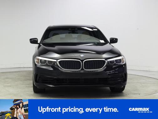 Black 2019 BMW 530e iPerformance