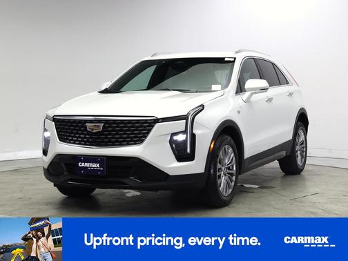 White 2024 Cadillac XT4 Premium Luxury