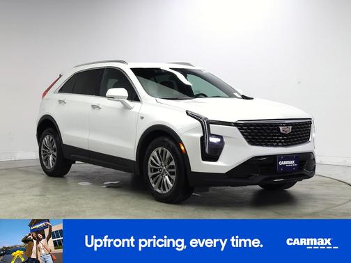 White 2024 Cadillac XT4 Premium Luxury